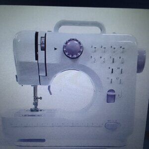 Professional edition/lightweight/portable/sewing machine brand new w tag